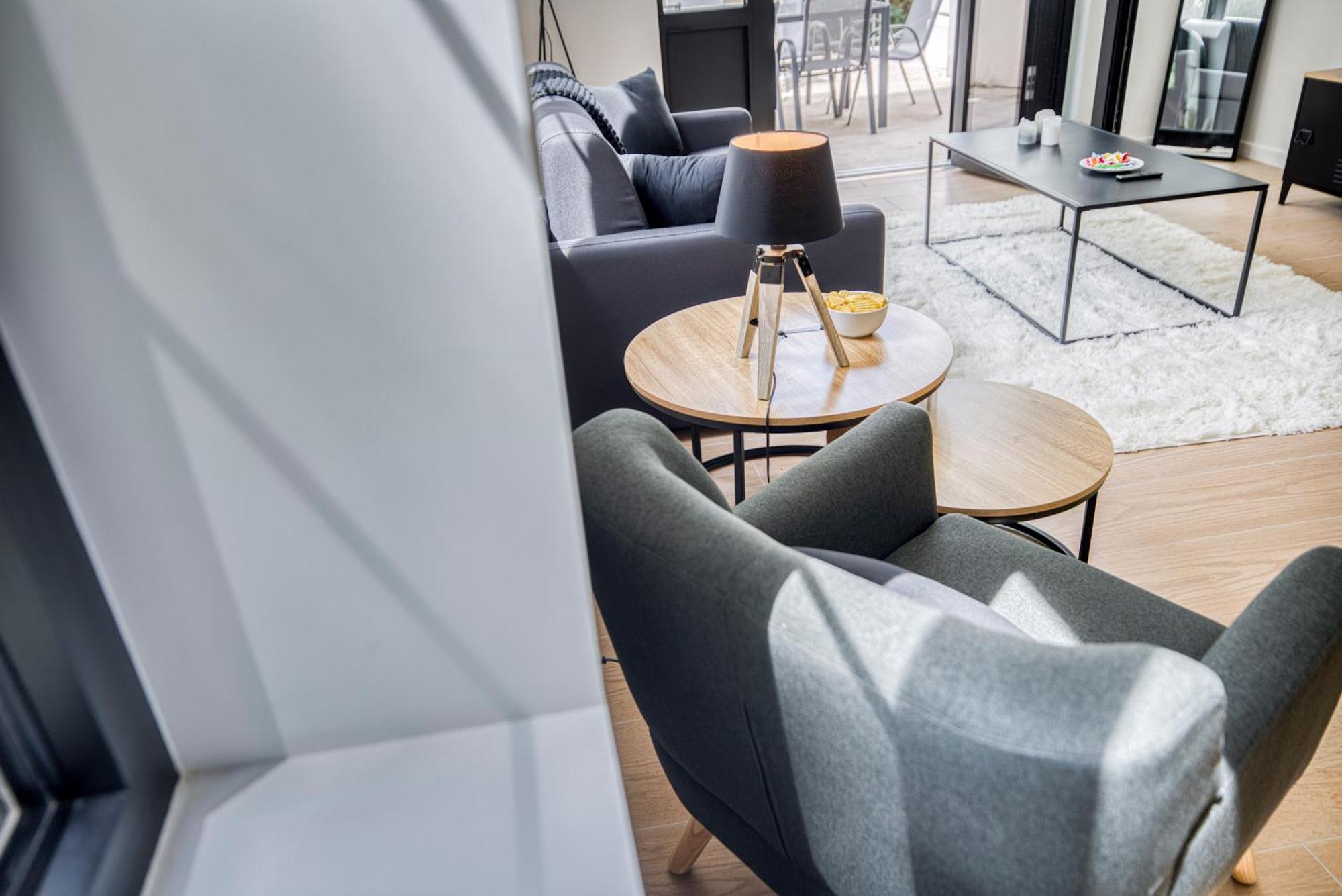 1 - Grand Appartement Spacieux Dans Un Chateau Du 17Eme Siecle, A 15Min De Lyon Vourles Exterior photo