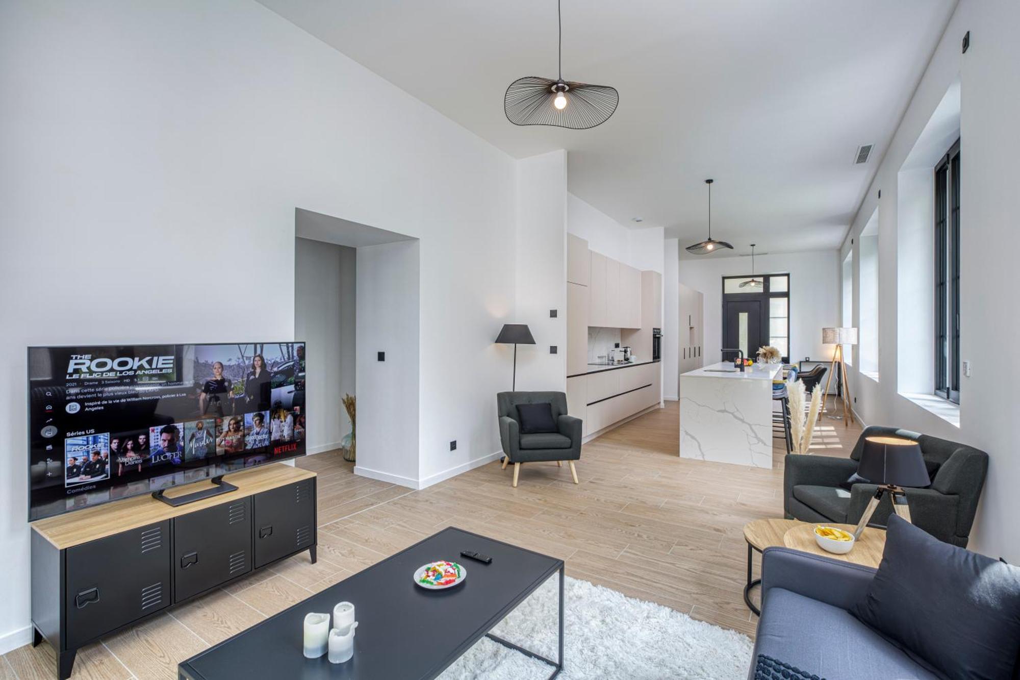 1 - Grand Appartement Spacieux Dans Un Chateau Du 17Eme Siecle, A 15Min De Lyon Vourles Exterior photo