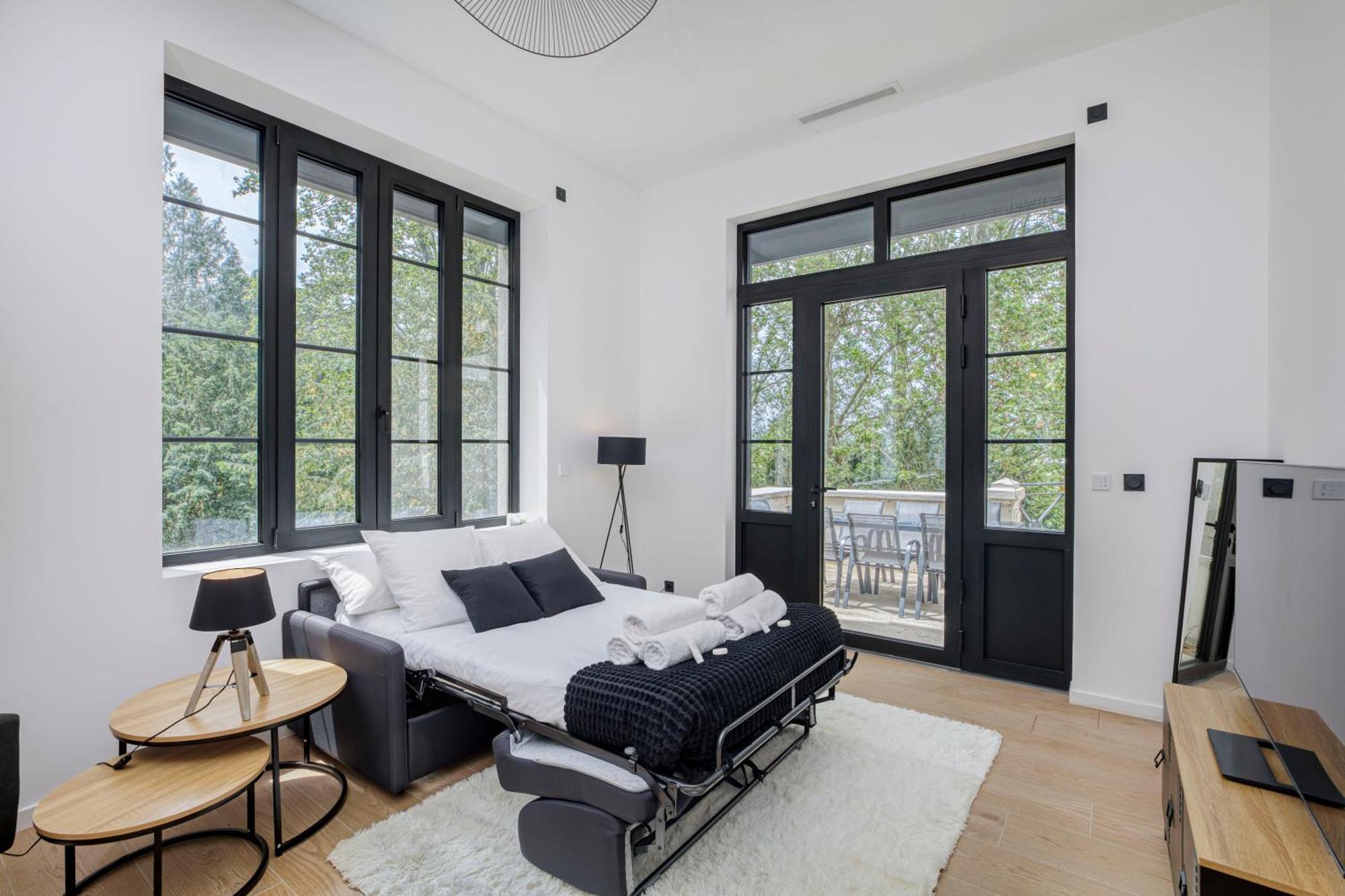 1 - Grand Appartement Spacieux Dans Un Chateau Du 17Eme Siecle, A 15Min De Lyon Vourles Exterior photo
